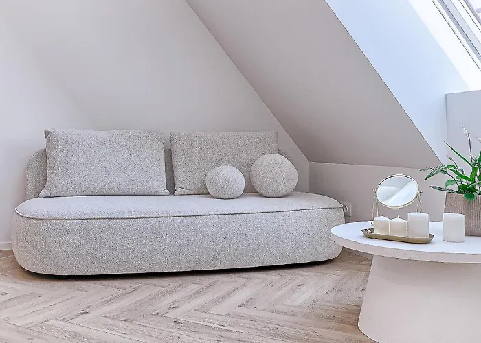 Amazing 2 X Free Parking X 24x7 Apartament *