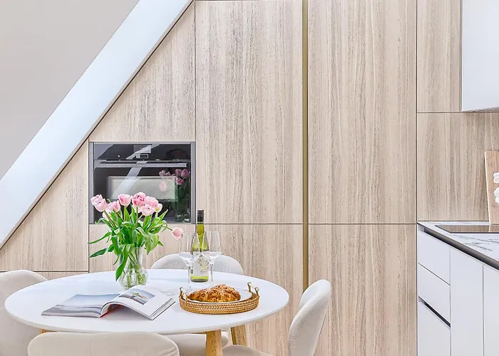 Amazing 2 X Free Parking X 24x7 * Vilnius